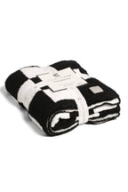 JCL4316 Super Lux Checkered Throw Blanket: Beige