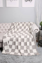 JCL4316 Super Lux Checkered Throw Blanket: Beige