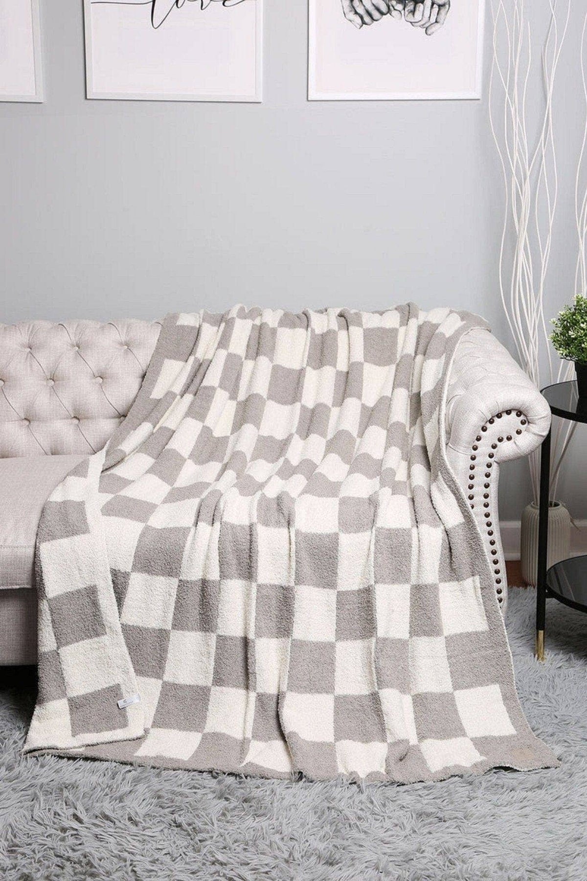 JCL4316 Super Lux Checkered Throw Blanket: Beige