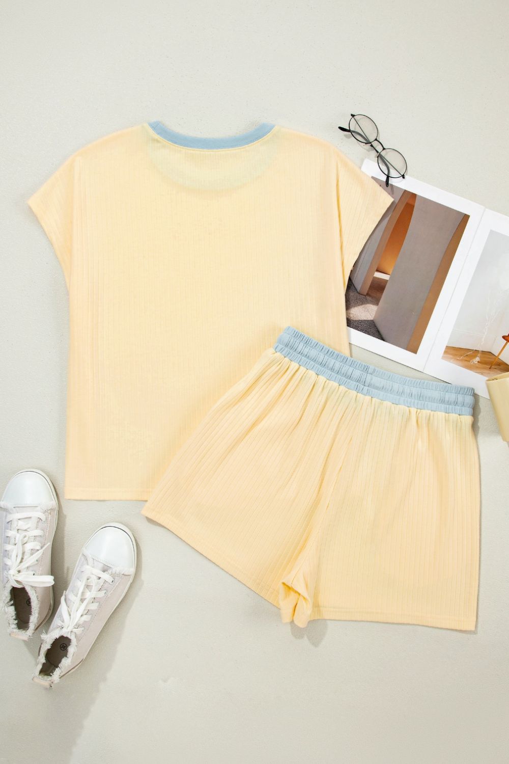 Soft Ribbed Color Block Trim Casual Short Set