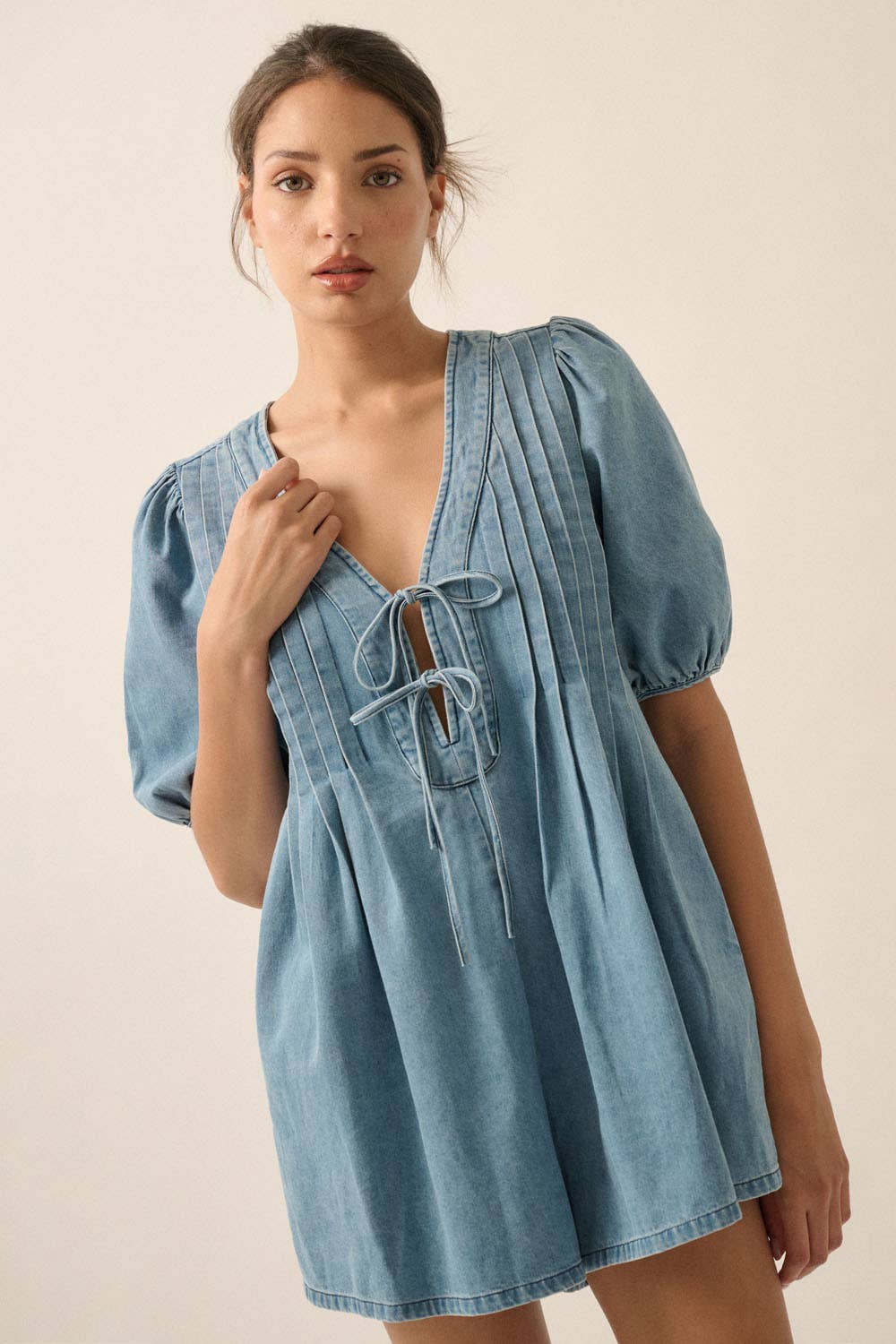 Denim Puff-Sleeve Tie-Front Pleated Romper: Denim Blue