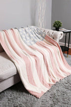 JCL4331 Super Lux American Flag Throw Blanket: Pink Blue