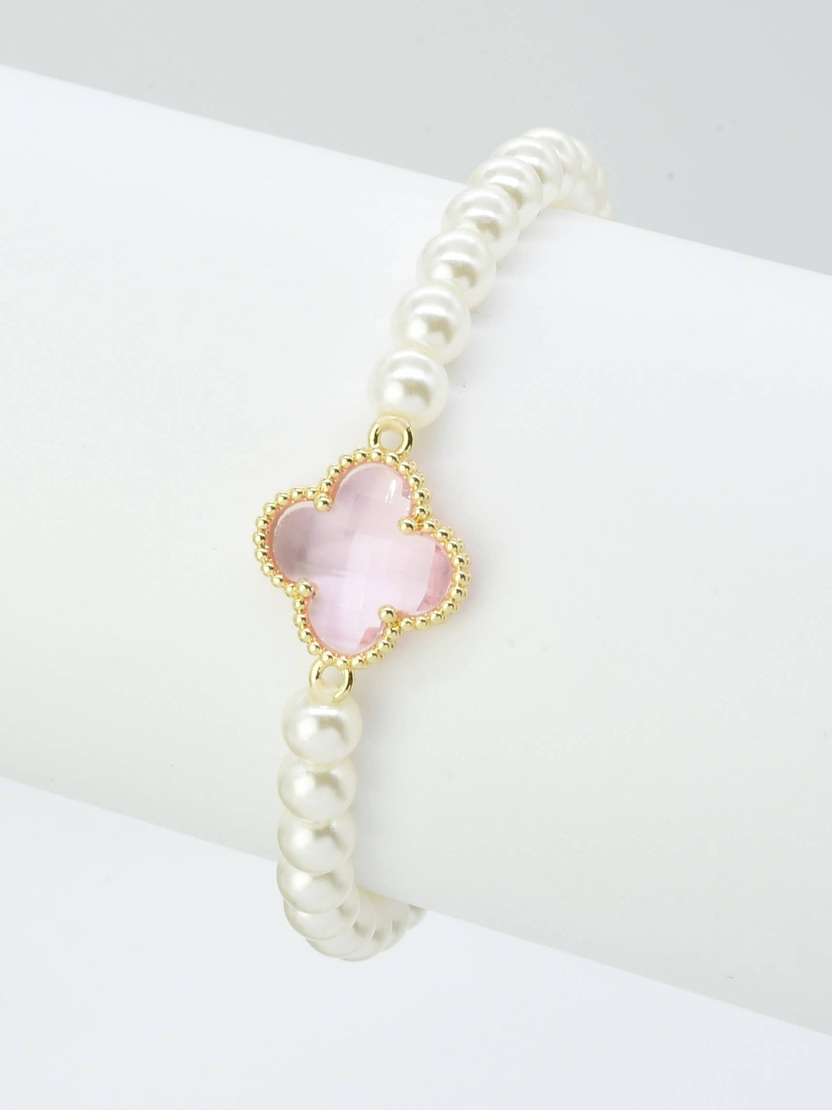 Clover Accent Pearl Stretch Beaded Bracelet